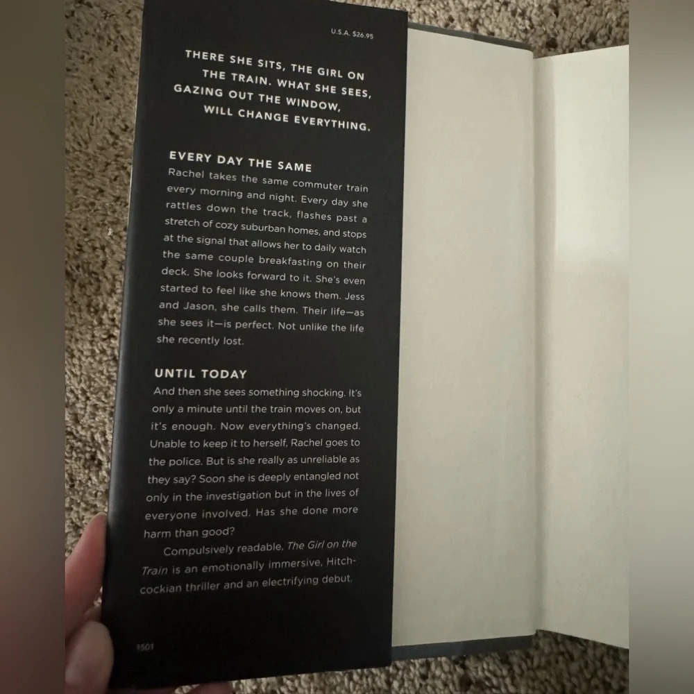 The Girl on the Train by Paula Hawkins hardback book - Picture 2 of 4